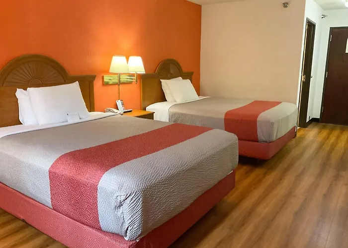 Motel 6-Hannibal, Mo