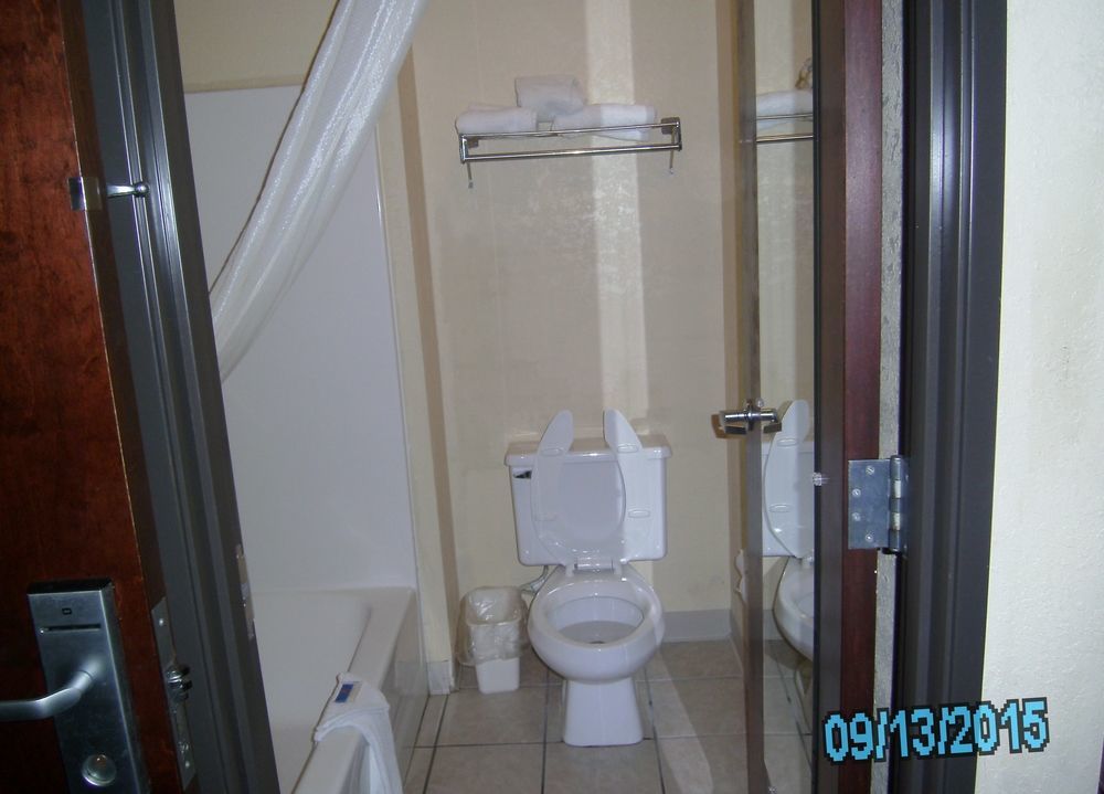 Hotel 6-hannibal, Mo 2*